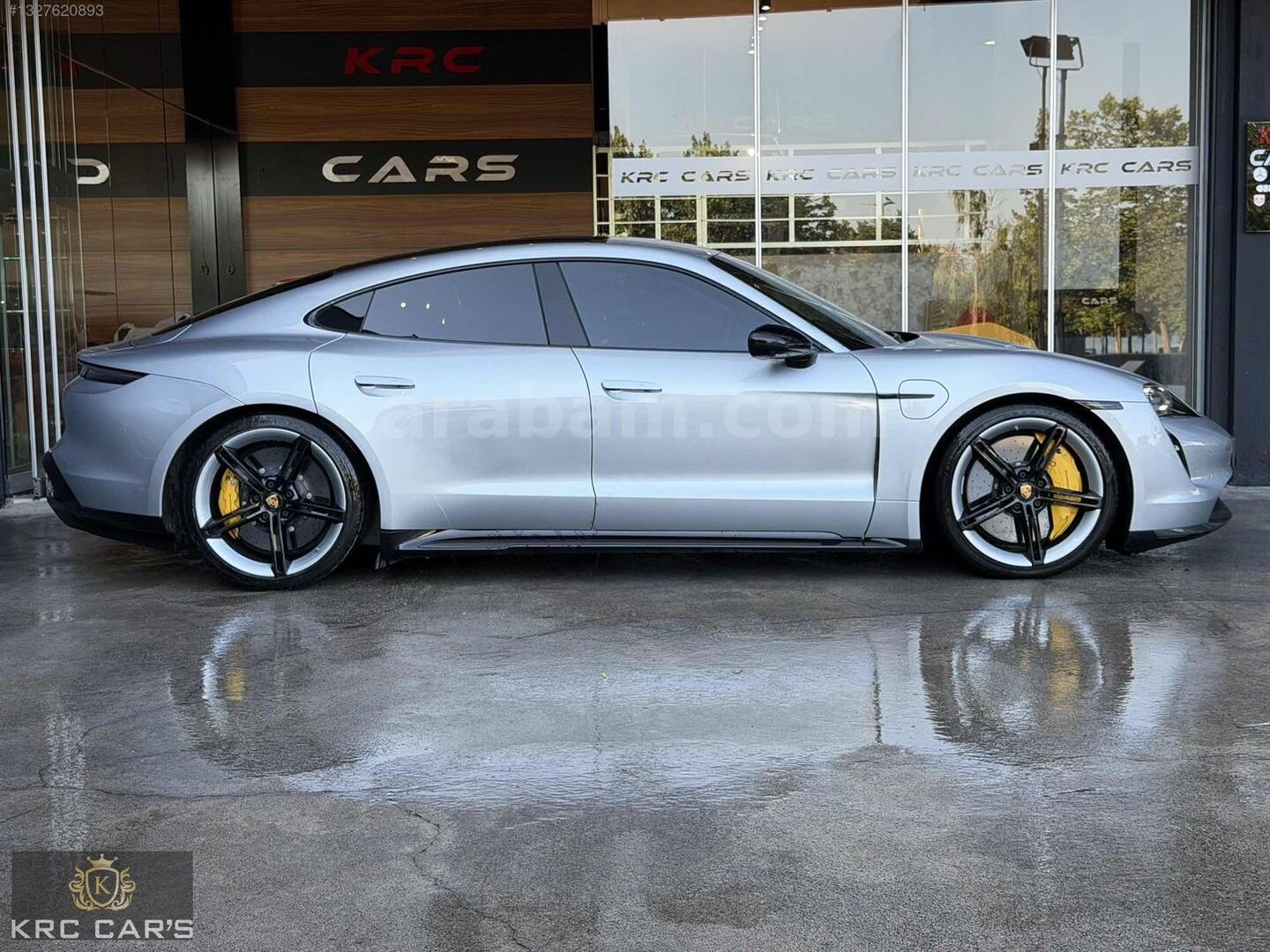 Galeriden Porsche Taycan Elektrik Turbo S 2021 Model İstanbul 60.000 km Gri 4