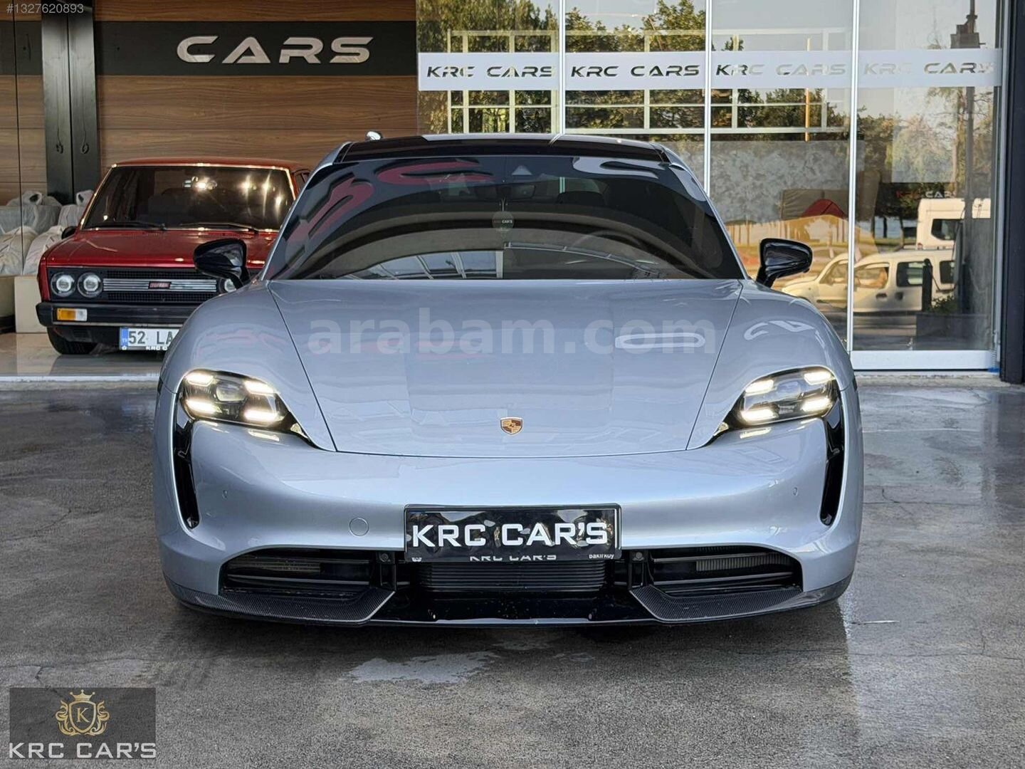 Galeriden Porsche Taycan Elektrik Turbo S 2021 Model İstanbul 60.000 km Gri 2