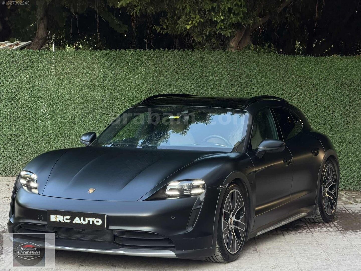 Galeriden Porsche Taycan Elektrik 4 Cross Turismo 2023 Model Mersin 35.000 km Siyah 5