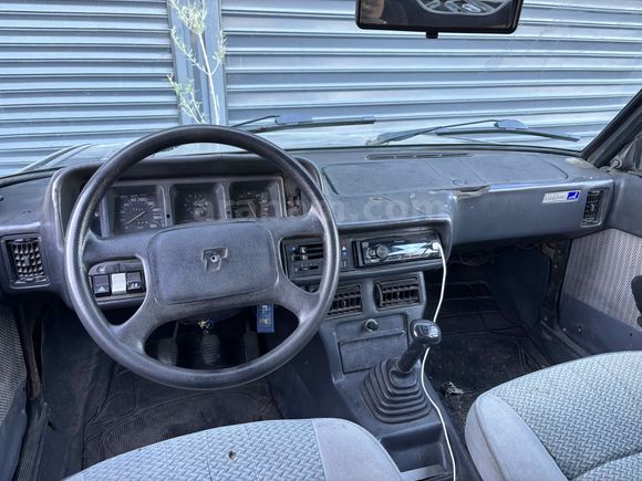 EY AUTO'DAN TOFAŞ DOĞAN MUAYENELİ MOTOR YÜRÜYEN SORUNSUZ