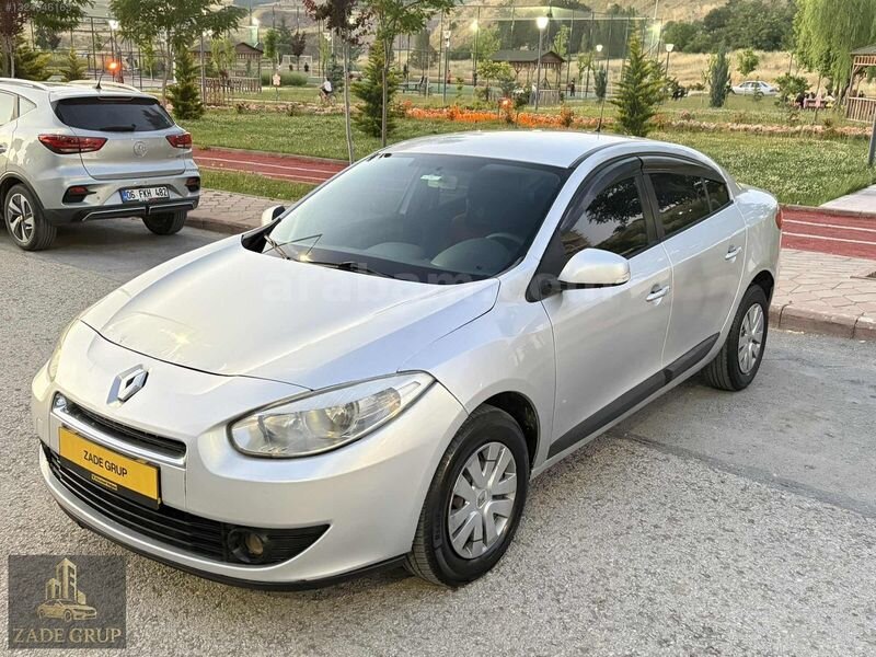 Galeriden Renault Fluence 1.5 dCi Business 2012 Model Ankara 317.000 km Gri