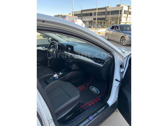 Sahibinden Ford Focus 1.5 TDCi Titanium 2020 Model