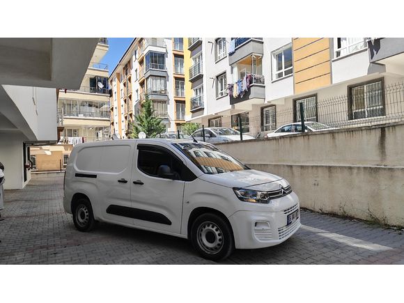 Sahibinden Citroen Berlingo 1.5 BlueHDI 2022 Model