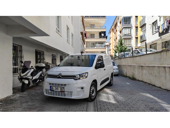 Sahibinden Citroen Berlingo 1.5 BlueHDI 2022 Model