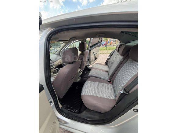 2010 MODEL FLUENCE TERTEMİZ AİLE ARACI HASAR KAYITSIZ