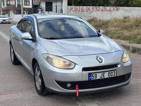 2010 MODEL FLUENCE TERTEMİZ AİLE ARACI HASAR KAYITSIZ