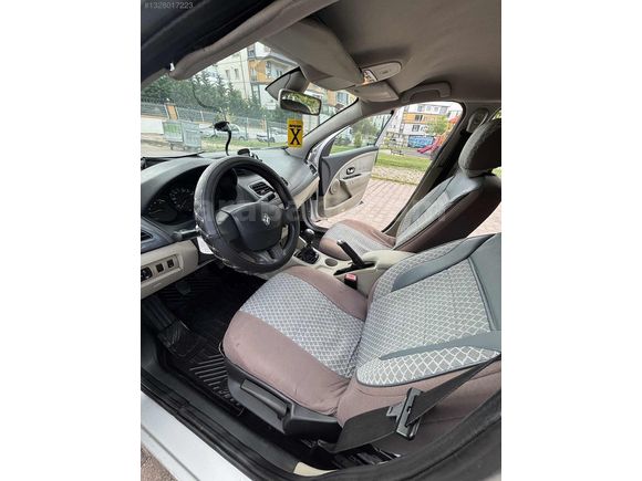 2010 MODEL FLUENCE TERTEMİZ AİLE ARACI HASAR KAYITSIZ