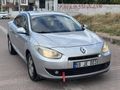 2010 MODEL FLUENCE TERTEMİZ AİLE ARACI HASAR KAYITSIZ