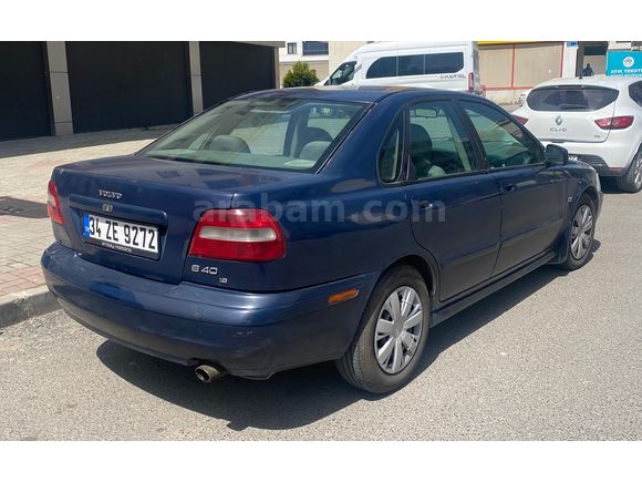 Sahibinden Volvo S40 1.6 2001 Model sorunsuz. 
