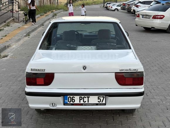 1998 BİRİNCİ SINIF RENAULT 9 BROADWAY 1.4 RNİ