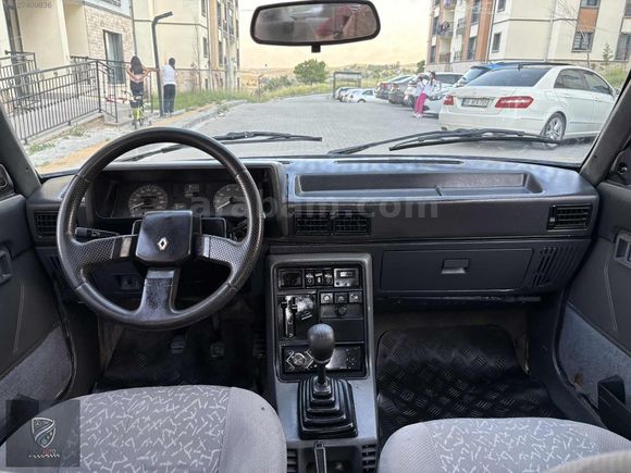 1998 BİRİNCİ SINIF RENAULT 9 BROADWAY 1.4 RNİ