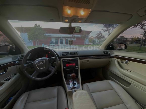 AUDİ A4 2.0 TDI 2007 SANRUFLU EN UYGUN