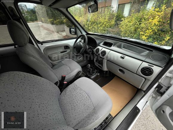 YILDIZ'DAN 2004 RENAULT KANGOO 1.5 dCi HATASIZ İLK PLAKA