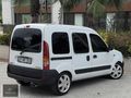 YILDIZ'DAN 2004 RENAULT KANGOO 1.5 dCi HATASIZ İLK PLAKA