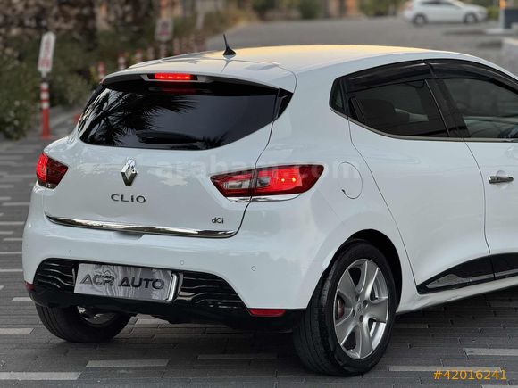 DEĞİŞENSİZ 2.5 PARÇA BOYALI 159 BİN KM CLİO ICON PLUS