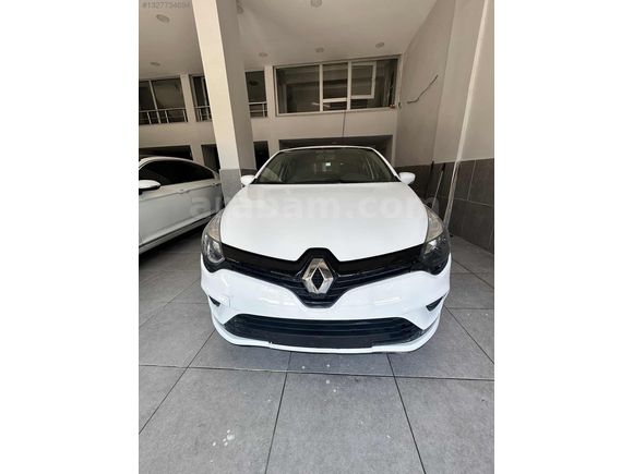 BAKIMLARI YAPILMIŞ SIFIR KOKUSU ÜZERNDE SADECE 47 BİNDE CLIO 4