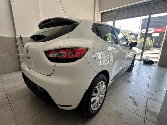 BAKIMLARI YAPILMIŞ SIFIR KOKUSU ÜZERNDE SADECE 47 BİNDE CLIO 4