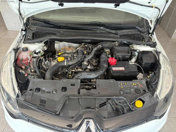 BAKIMLARI YAPILMIŞ SIFIR KOKUSU ÜZERNDE SADECE 47 BİNDE CLIO 4