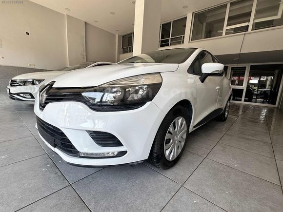 BAKIMLARI YAPILMIŞ SIFIR KOKUSU ÜZERNDE SADECE 47 BİNDE CLIO 4