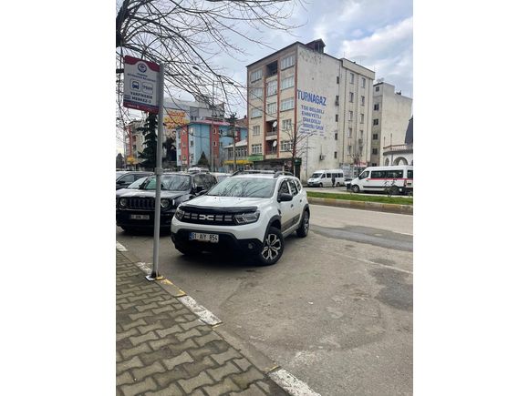 SAHİBİNDEN 4x4  BENZİN LPG Li DUSTER
