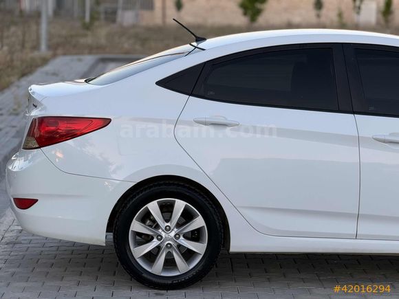 2017 HATASIZ BOYASIZ 113.*KM DCT TABLET NAVİ-GERİ GÖRÜŞ