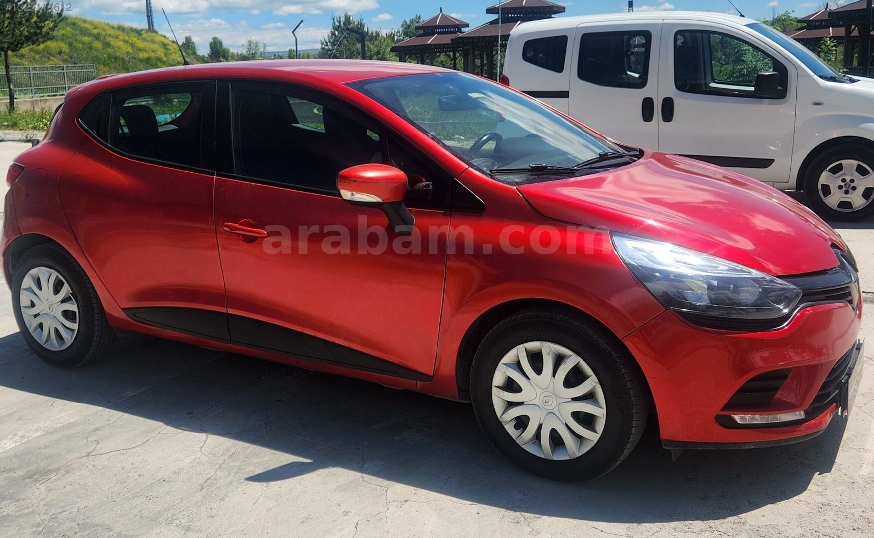 Galeriden Renault Clio 0.9 TCe Joy 2020 Model Kars 137.000 km Kırmızı 4