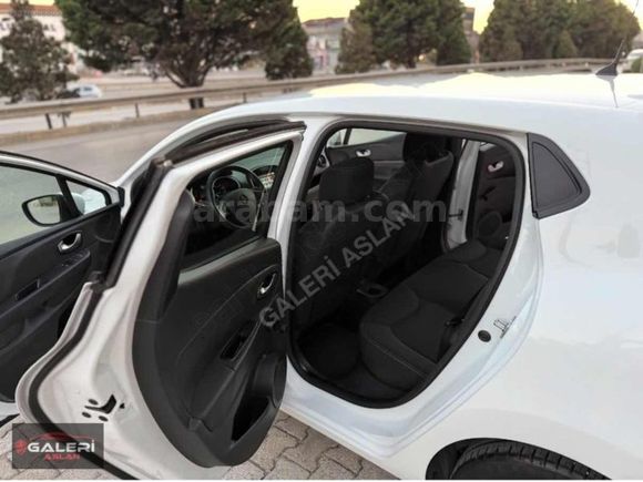 GALERİ ASLAN/2020/HATASIZ/BOYASIZ/RENAULT CLİO TOUCH/GENİŞ EKRAN