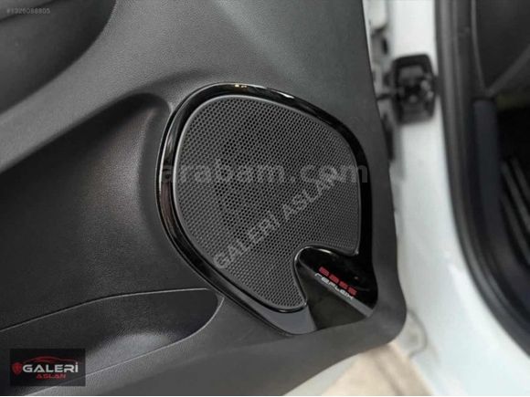 GALERİ ASLAN/2020/HATASIZ/BOYASIZ/RENAULT CLİO TOUCH/GENİŞ EKRAN