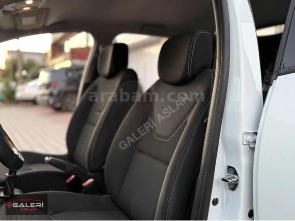 GALERİ ASLAN/2020/HATASIZ/BOYASIZ/RENAULT CLİO TOUCH/GENİŞ EKRAN