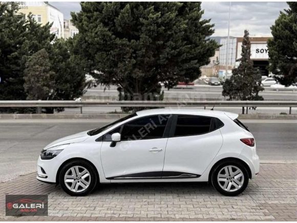 GALERİ ASLAN/2020/HATASIZ/BOYASIZ/RENAULT CLİO TOUCH/GENİŞ EKRAN