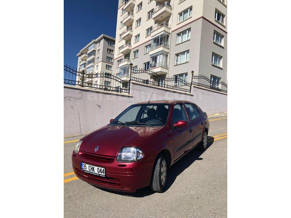Sahibinden Renault Clio 1.4 RN 2001 Model