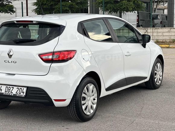 İLK SAHBİNDEN 96.000 Km'de 0.9 TCe CLİO