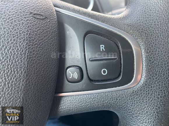 BURSA VIP OTOMOTİV CLİO 0,9 TCE 2020 MANUEL
