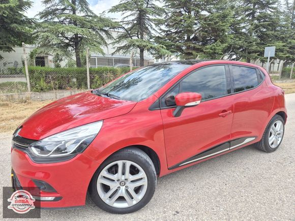 BESADAN CAM TAVANLI 68.000 KİLOMETREDE CLİO
