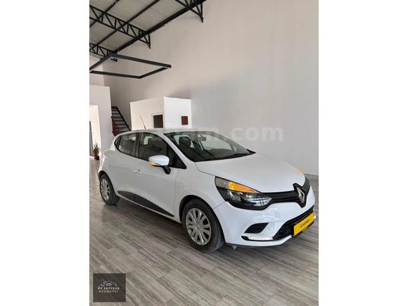 Öz Akpınar Oto dan Çok Temiz Clio
