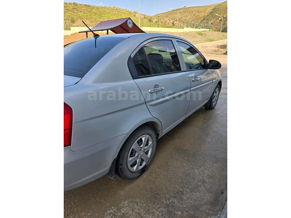 Temiz Aile Aracı Sahibinden Hyundai Accent Era 1.4 Team 2010 Model
