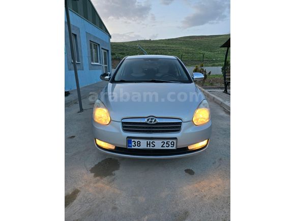 Temiz Aile Aracı Sahibinden Hyundai Accent Era 1.4 Team 2010 Model
