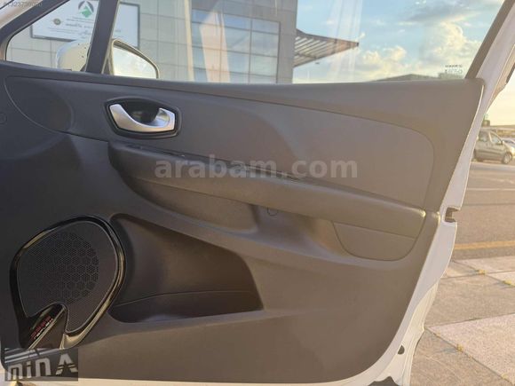 MİNA AUTO-2017 MAKYAJLI HATASIZ 1 KAPI BOYALI 1.5 DCI