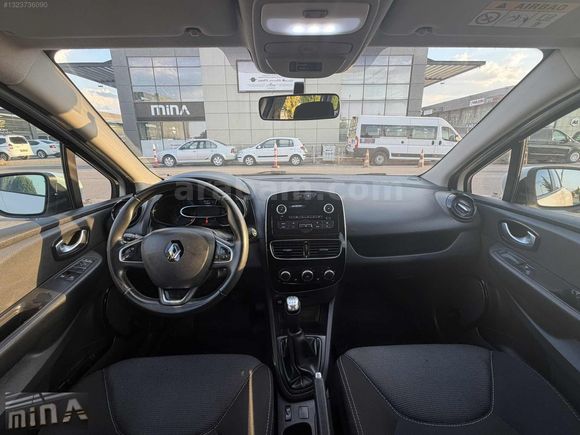 MİNA AUTO-2017 MAKYAJLI HATASIZ 1 KAPI BOYALI 1.5 DCI