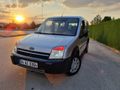 Camlı Temiz Ford Connect 1.8 TDCI 2004