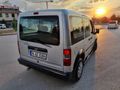 Camlı Temiz Ford Connect 1.8 TDCI 2004