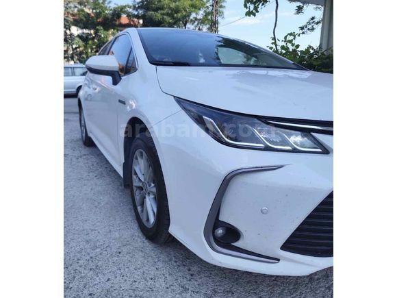 MEMURDAN HİBRİD COROLLA 
