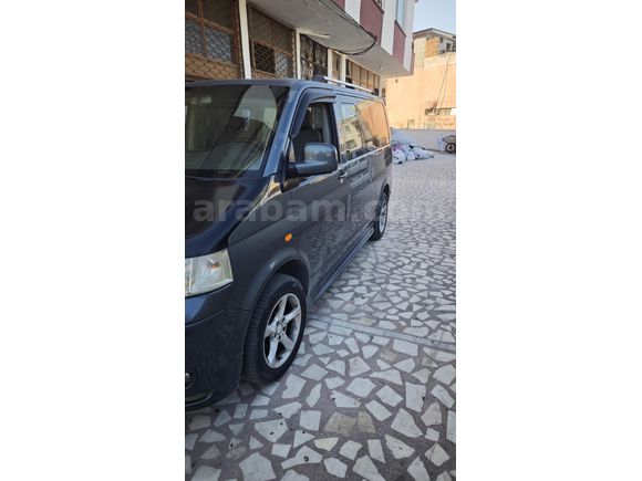 Sahibinden Volkswagen MultiVan 2.5 TDI 2004 Model  335.000 km Gri (Gümüş)