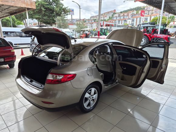 GÜLDALI'DAN 2010 MODEL ORJİNAL, OTOMATİK 1.6, 16VALF FLUENCE