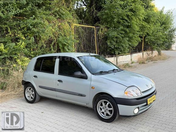 KLİMALI ÇİFT AİRBAG TAVAN BOYASIZ 250 BİNDE OTOMATİK