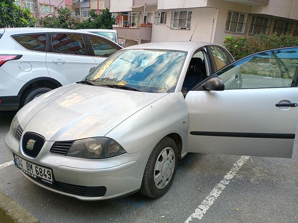 Sahibinden Seat Ibiza 1.4 Stella 2004 Model