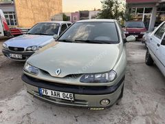 Uygun fiyatli laguna 1.6