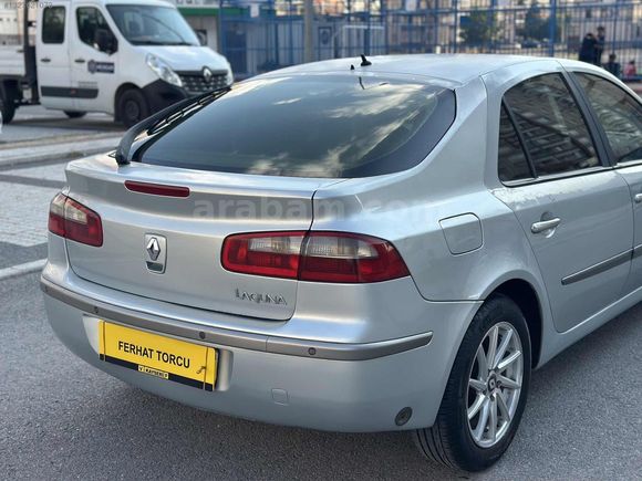 2003 RENAULT LAGUNA 1,6 LPG Lİ PİVİLEGE KONUŞAN PAKET 235 BİNDE