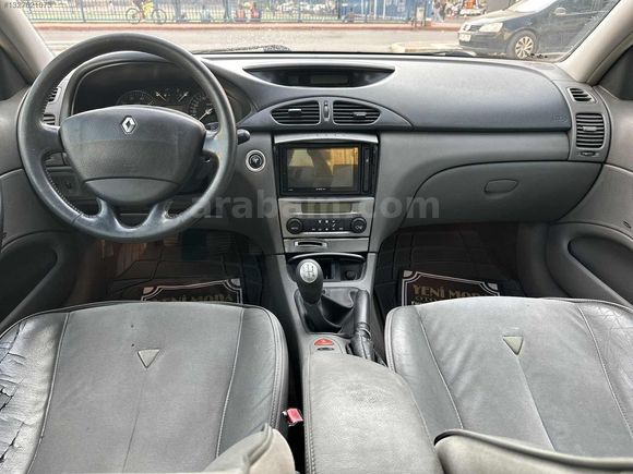 2003 RENAULT LAGUNA 1,6 LPG Lİ PİVİLEGE KONUŞAN PAKET 235 BİNDE