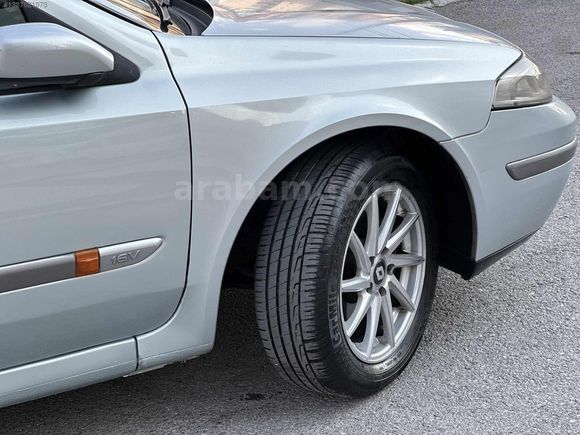 2003 RENAULT LAGUNA 1,6 LPG Lİ PİVİLEGE KONUŞAN PAKET 235 BİNDE